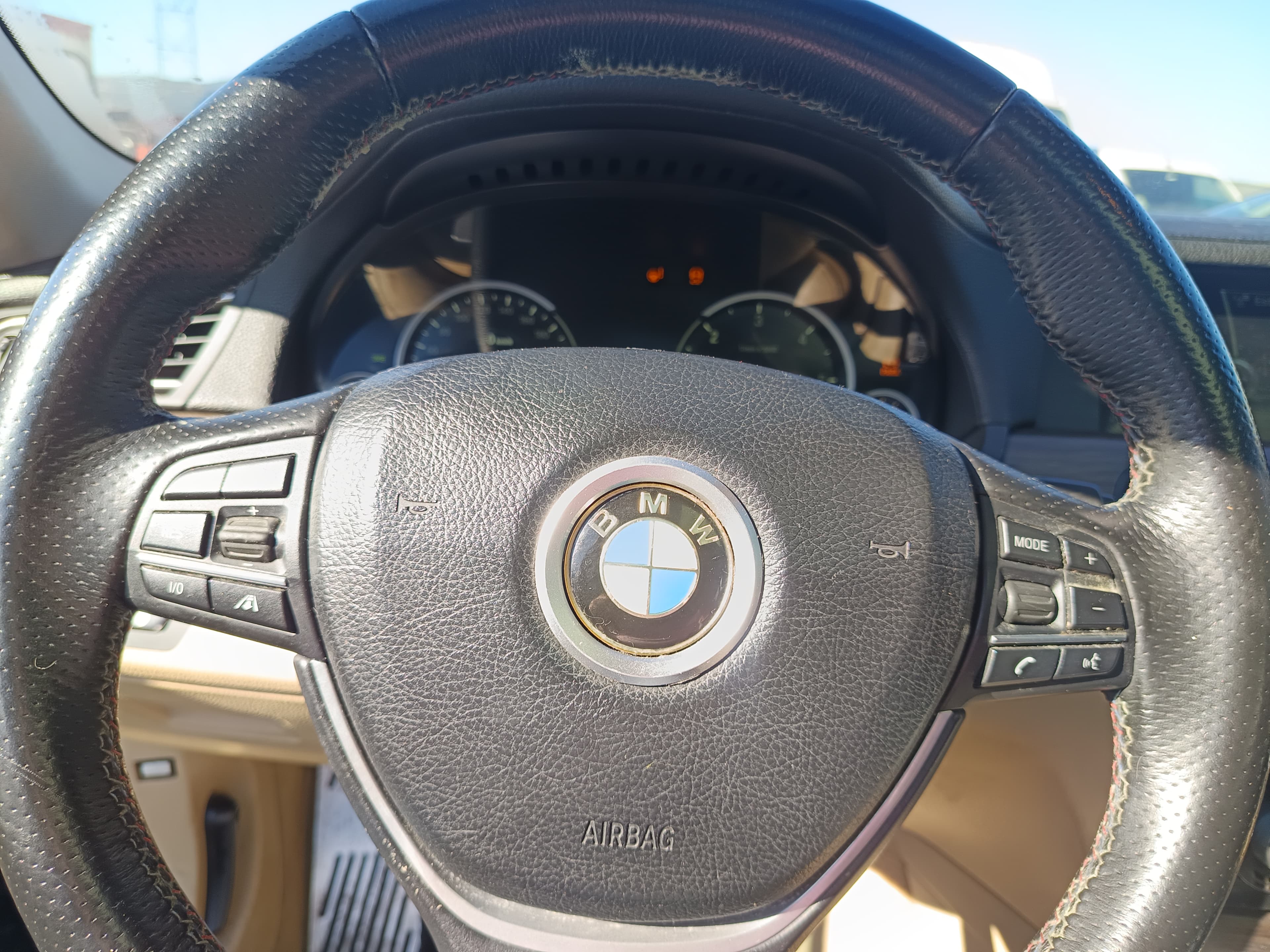 BMW 740 d · Ano 2010 — imagem 54