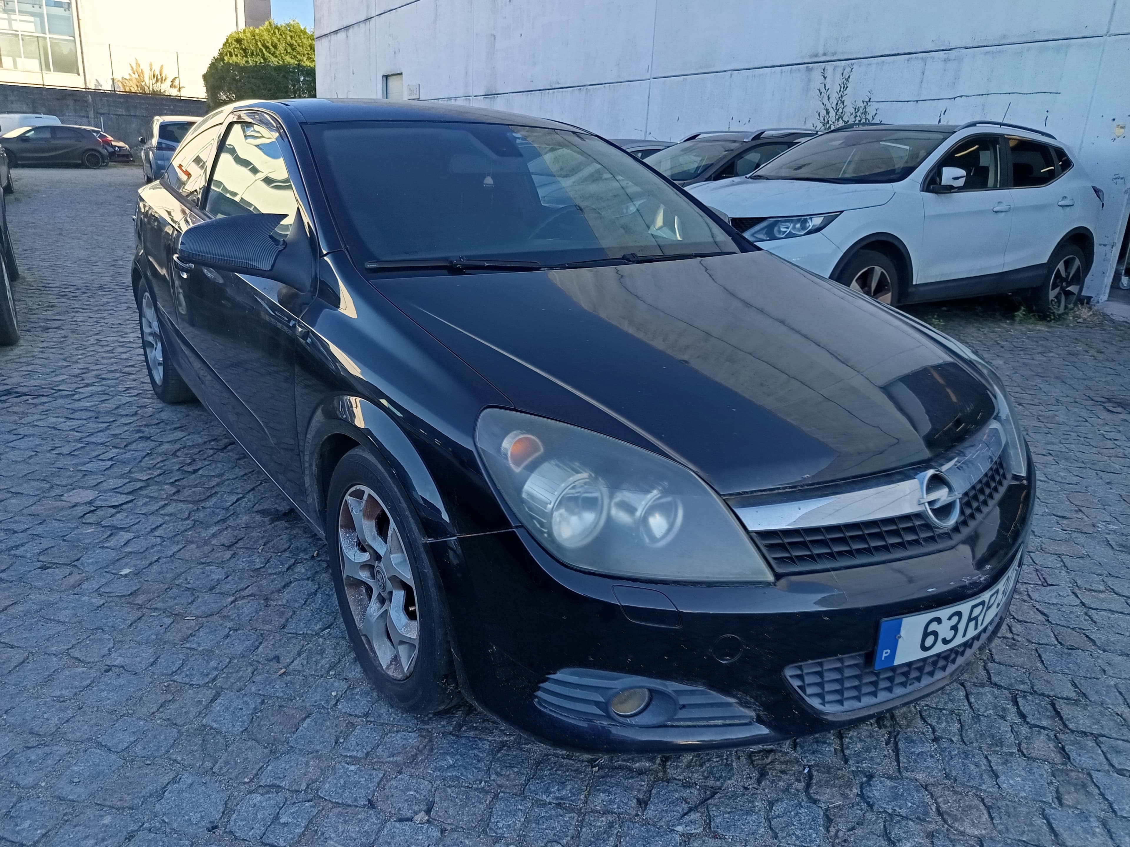 Opel Astra GTC · Année 2008 — image 3