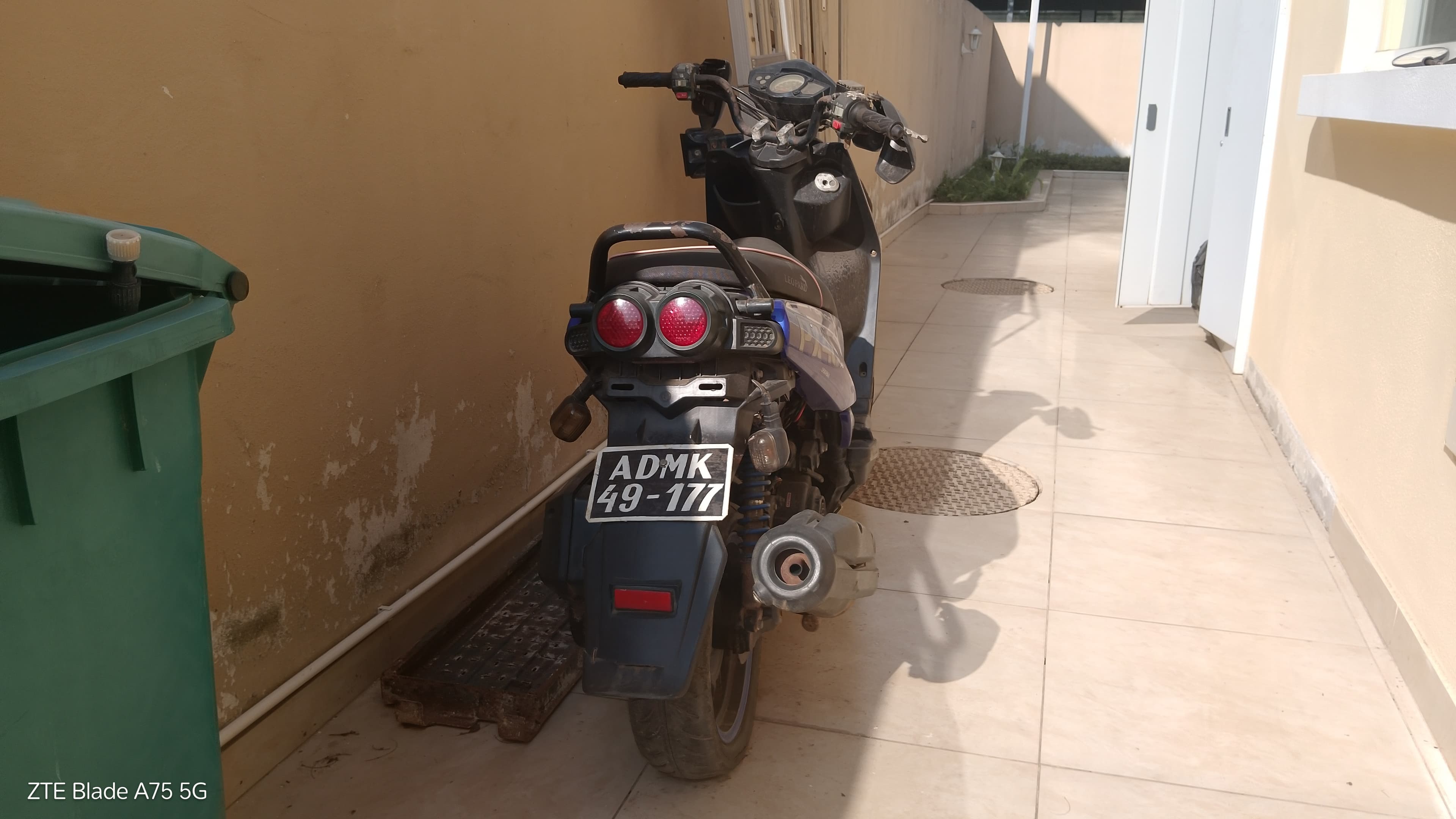 2 Motociclos Yamaha e Leopard — image 8
