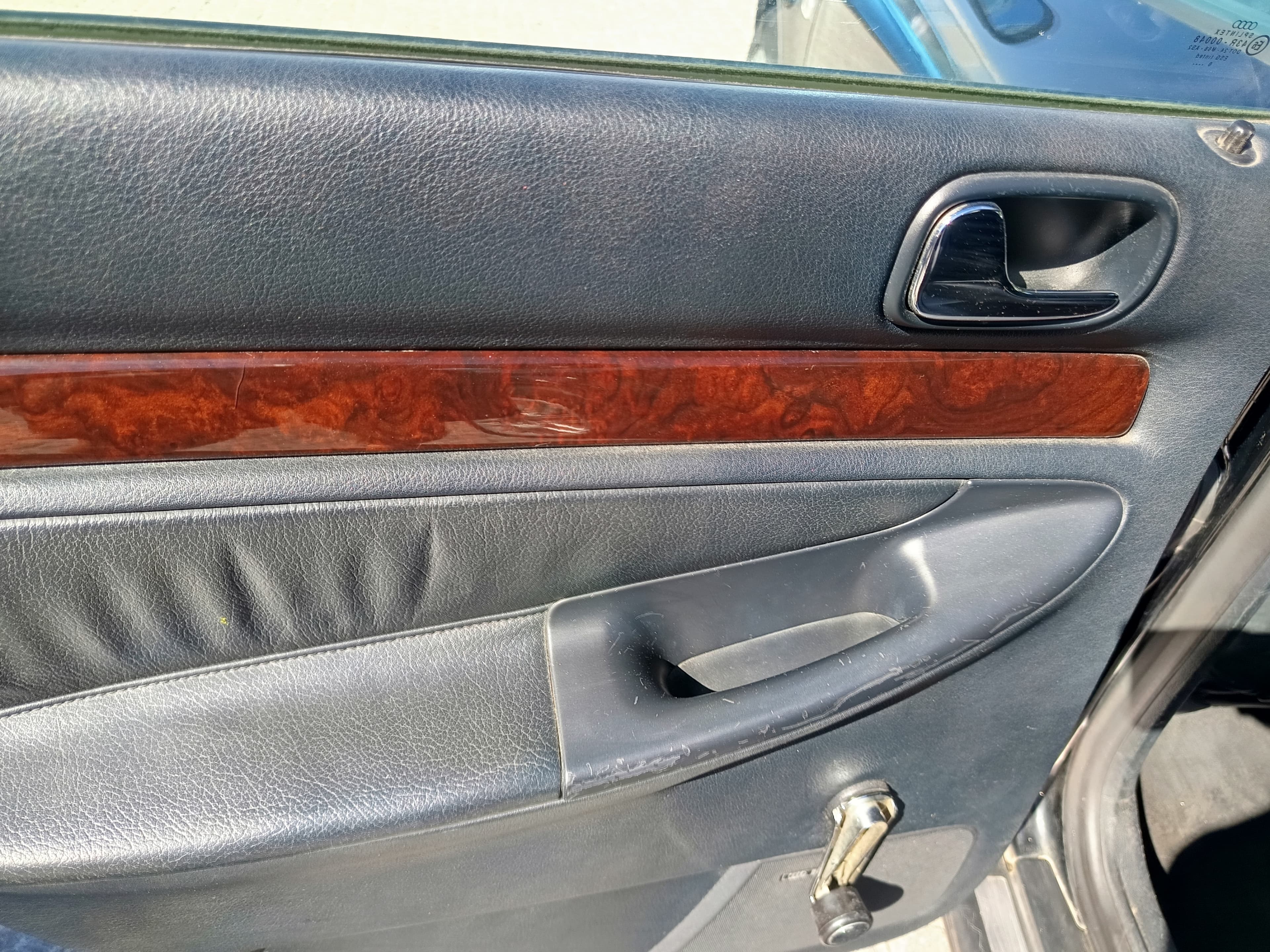 Audi A4 · Année 2000 — image 30