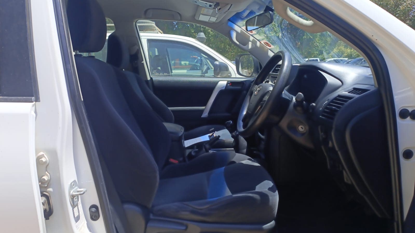 Toyota Land Cruiser Prado 2,70m — image 10