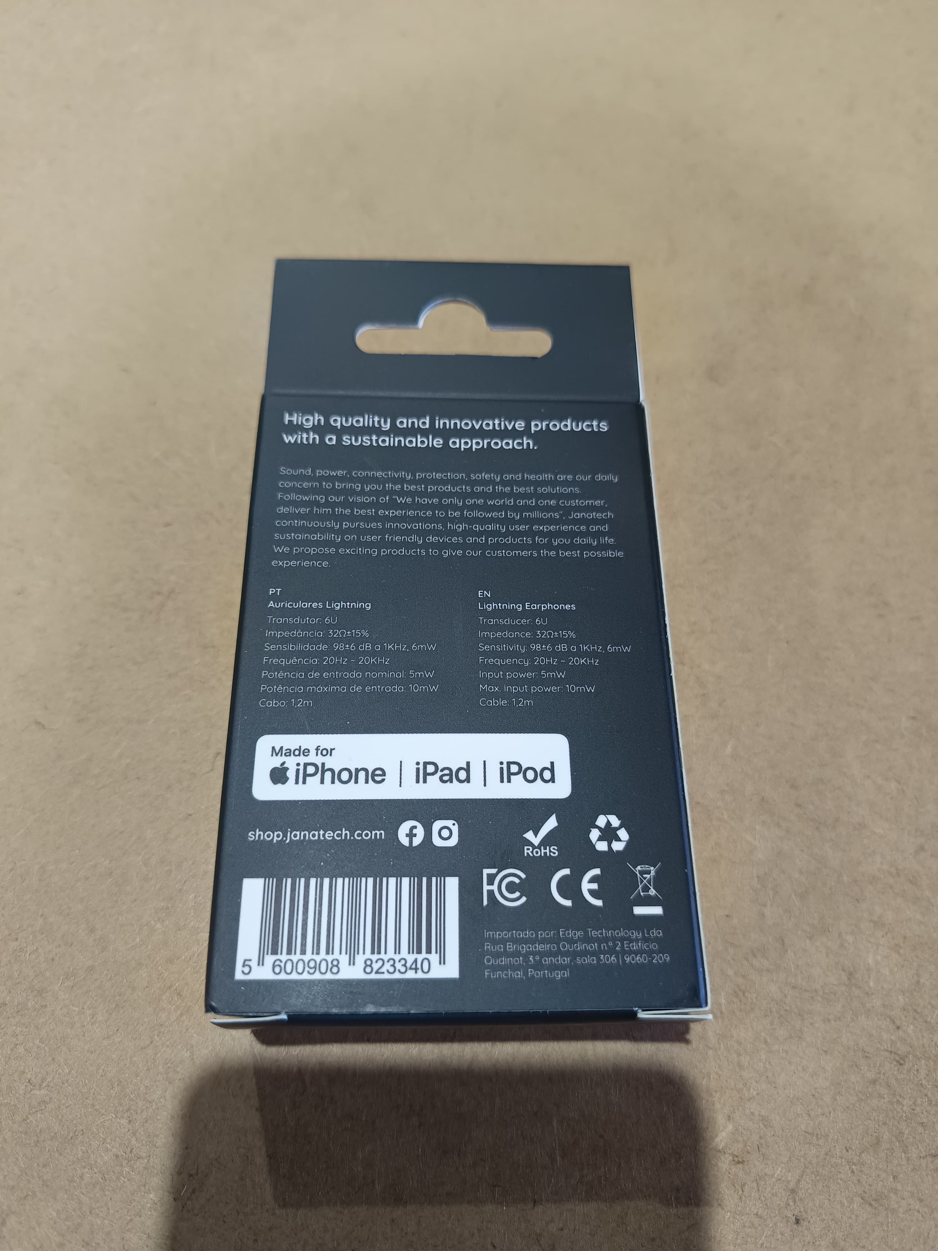 Lightning Earphones — image 6