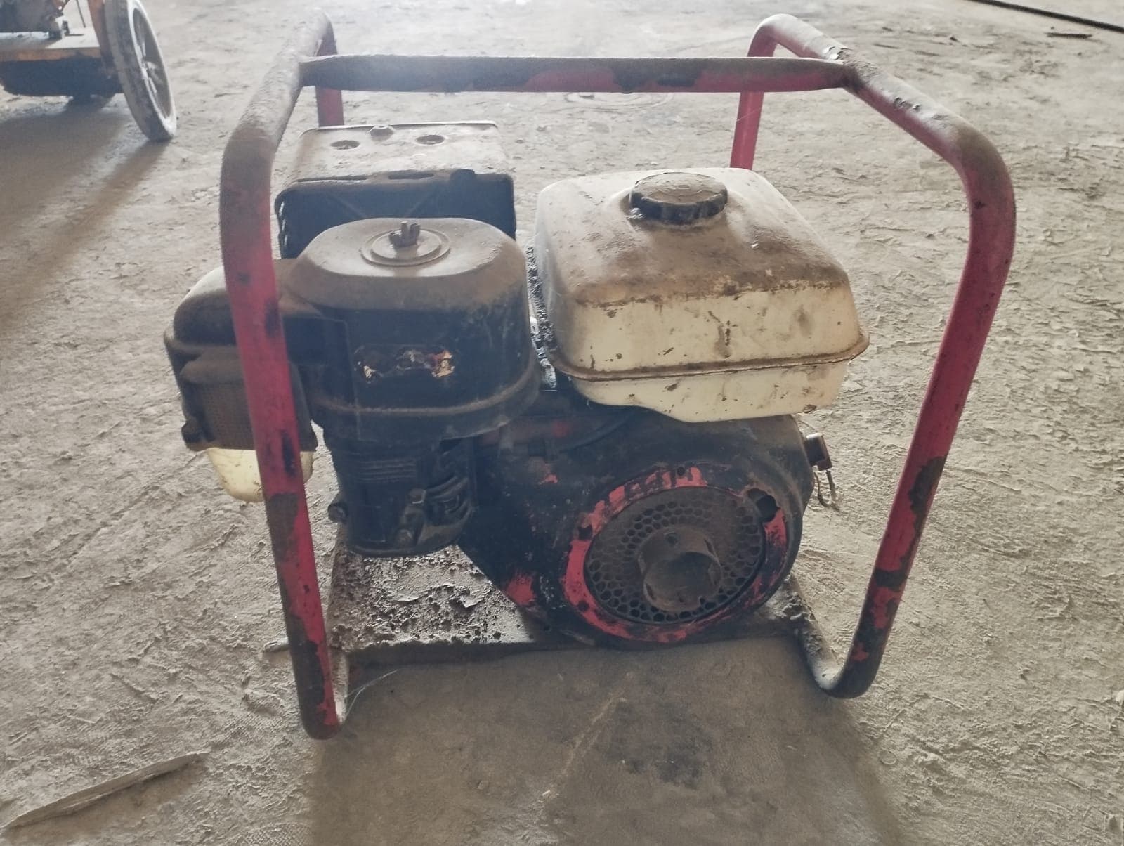 Pompe à moteur — Honda | Motor pump — Honda — image 1