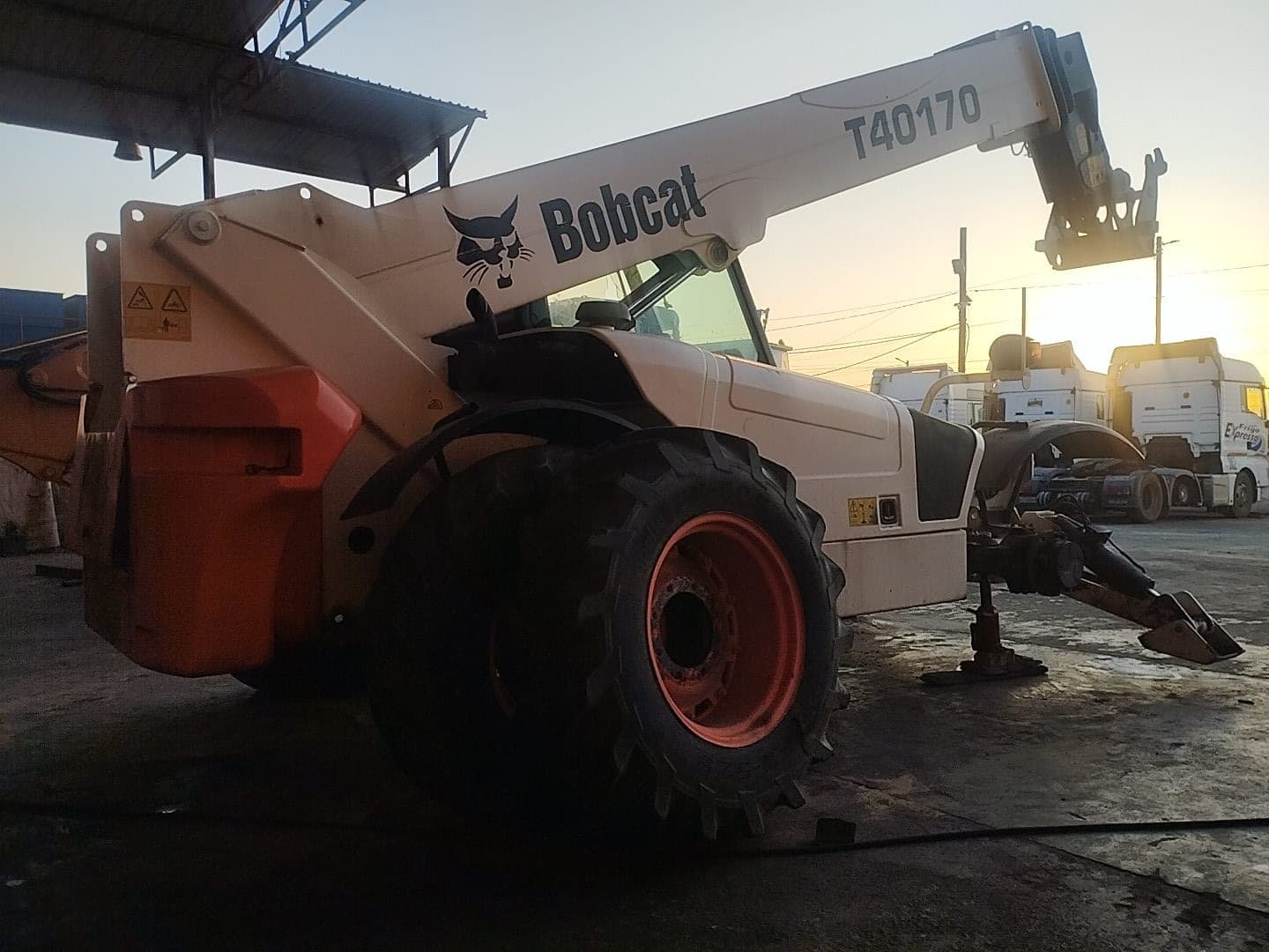 Telehandler — Bobcat T40170 — image 7