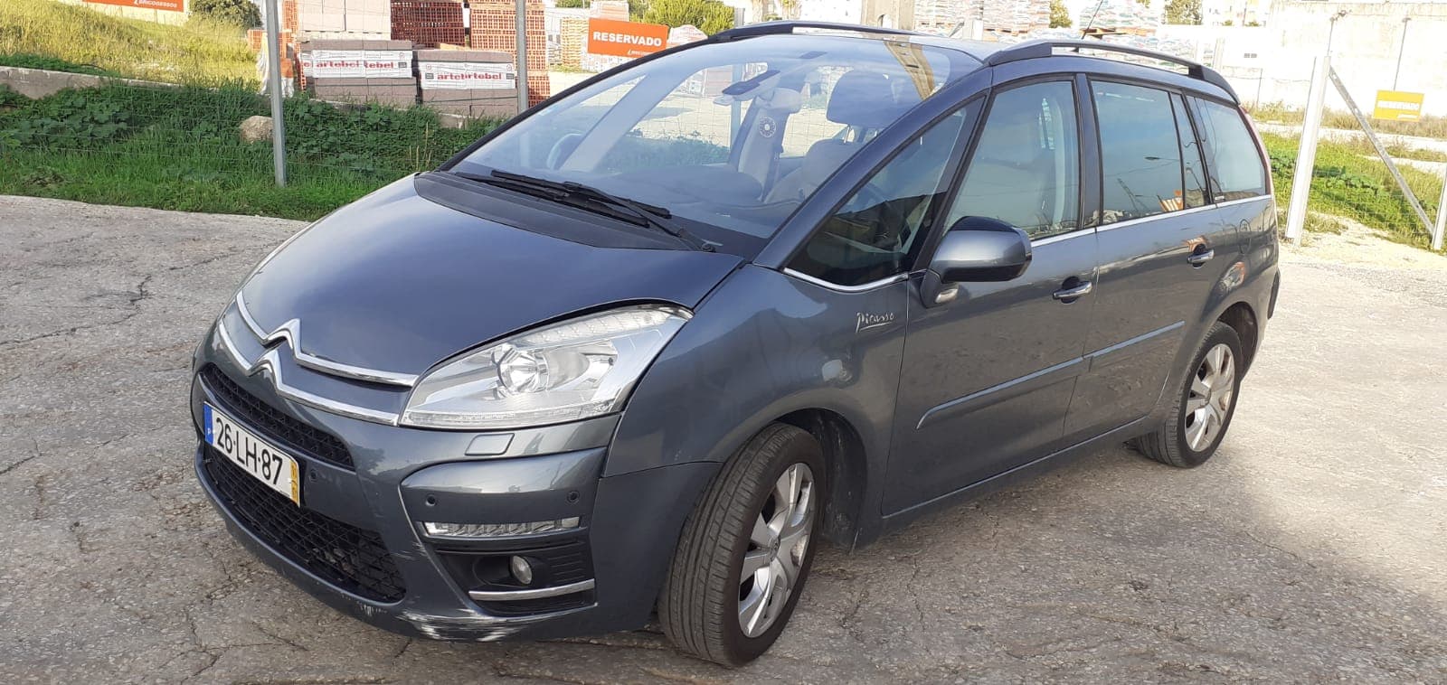 Citroën C4 Grand Picasso 1.6 HDI · Ano 2011