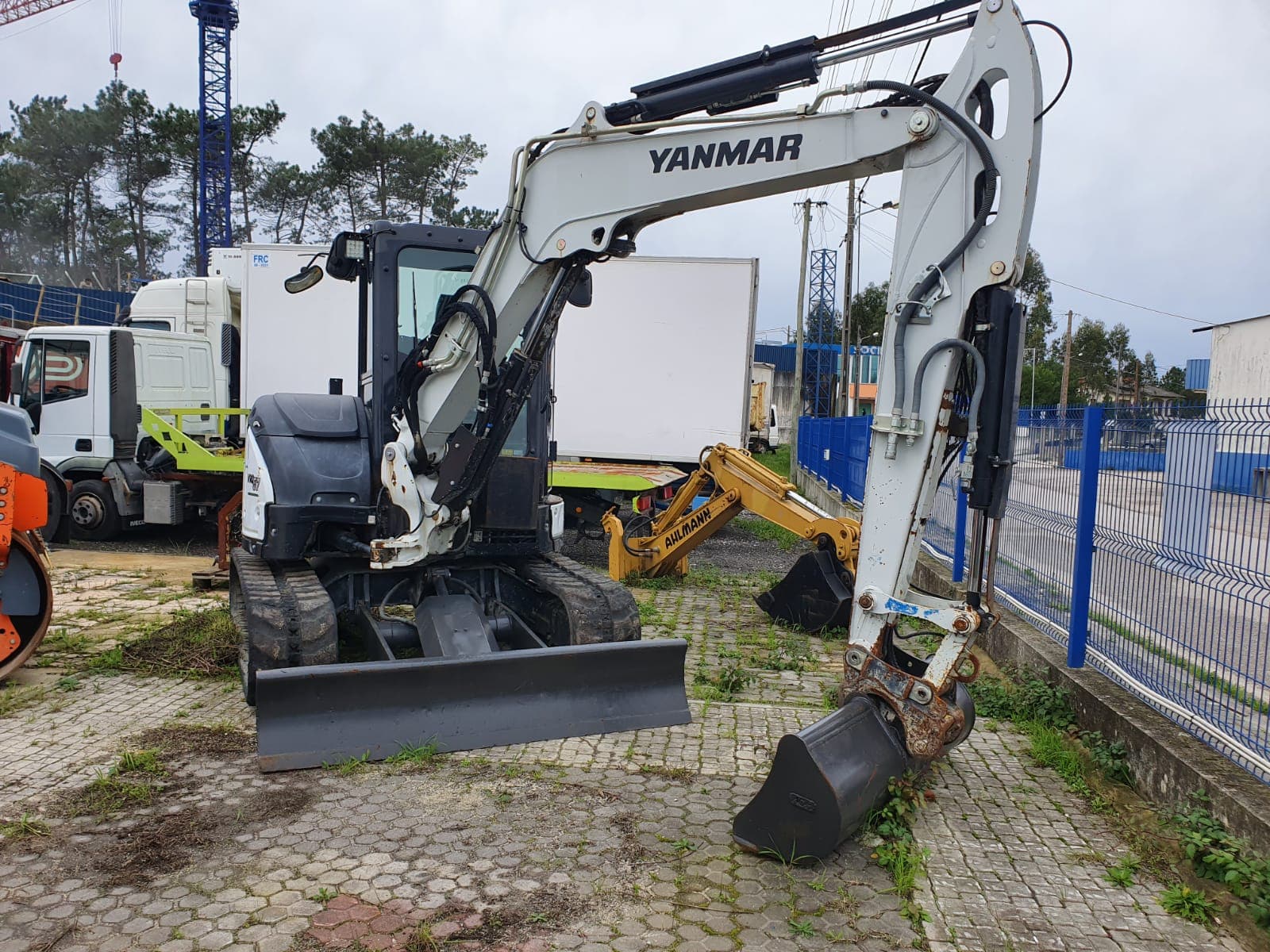 Giratória Yanmar Vio57