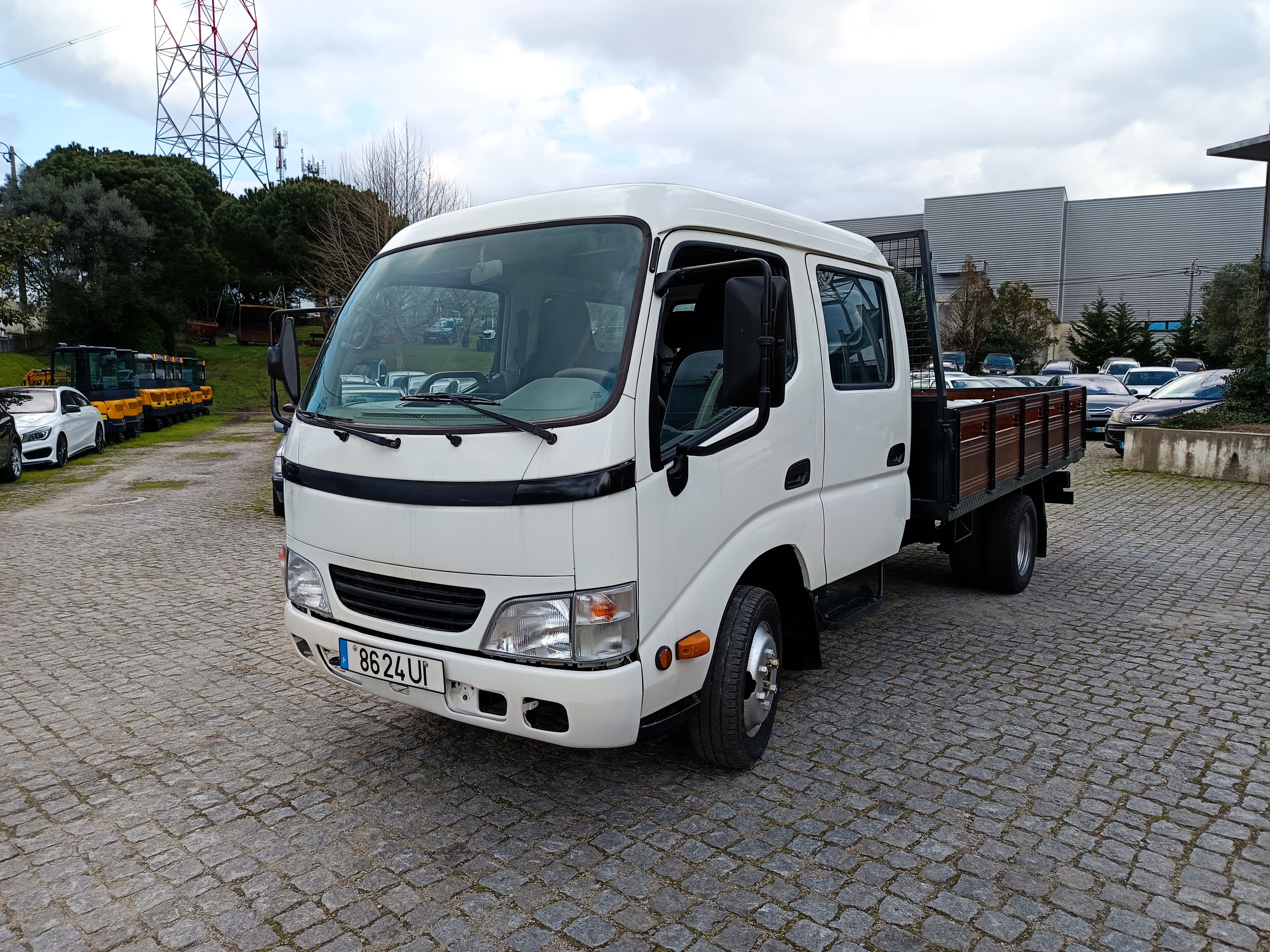 Toyota Dyna · Ano 2002