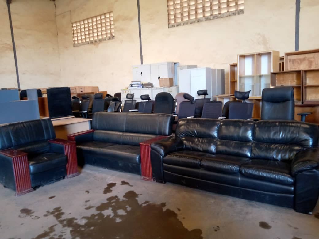 SOFA SET CHAIR