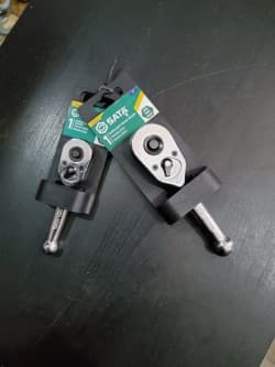 CONJUNTO DE 2 ROQUETES CURTOS (STUBBY) DE APERTO E LIBERTAÇÃO RÁPIDA