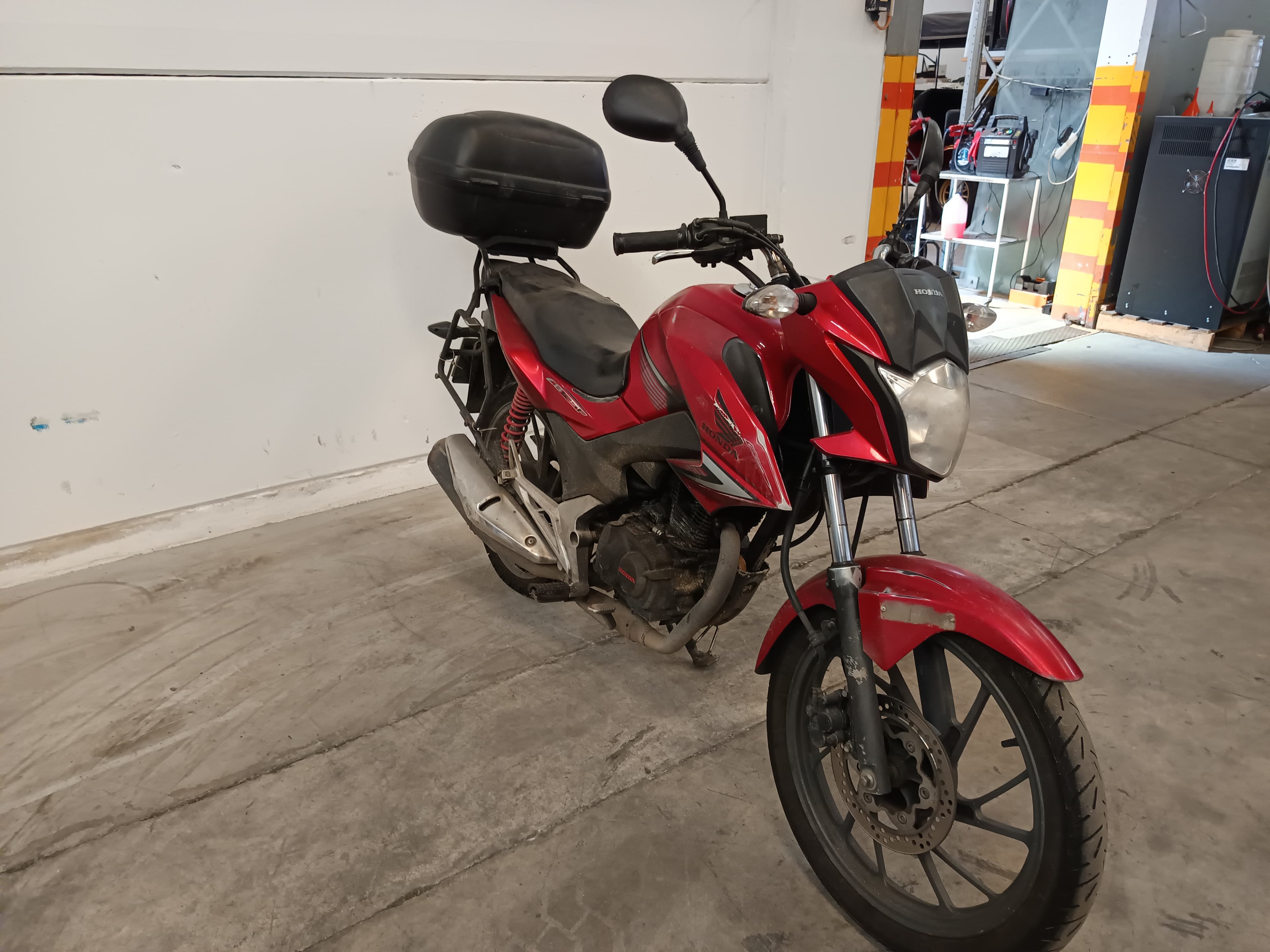 Honda 125 CBF · Ano 2015