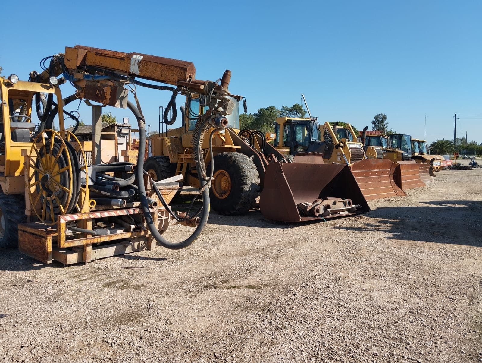Mota-Engil divests to invest and puts over 120 civil engineering equipment items up for auction